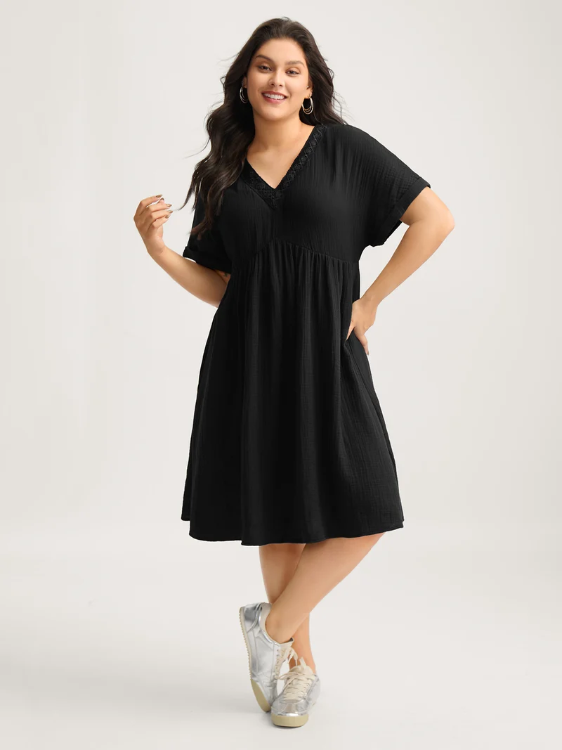 Pure Cotton Lace V-Neck Solid Midi Dress