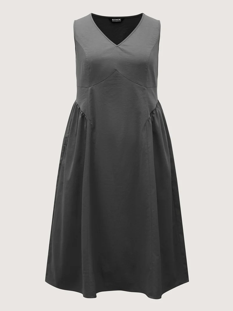 Solid Pleated Drop Waist Midi Dress