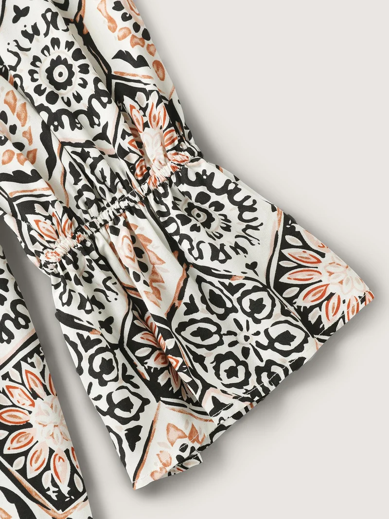Ornate Print Toothpick Pleats Blouse