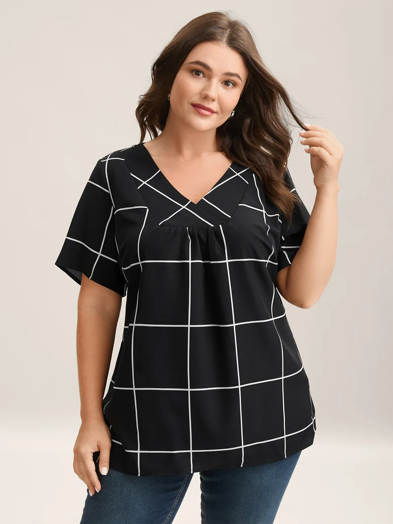 Plaid Crumpled V-Neck Fitted Shirt