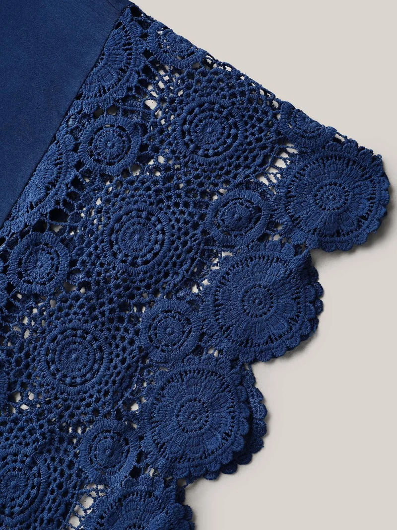 V-Neck Crochet Lace Batwing Sleeve T-Shirt