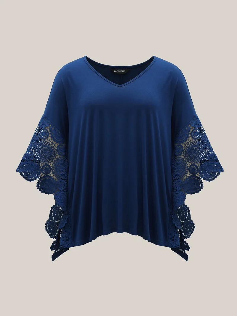 V-Neck Crochet Lace Batwing Sleeve T-Shirt
