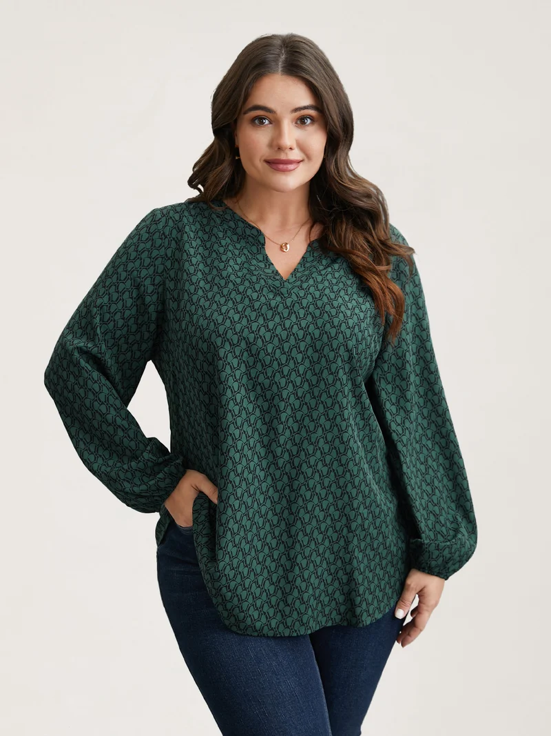 Notched Collar Geometric Print Flowy Blouse