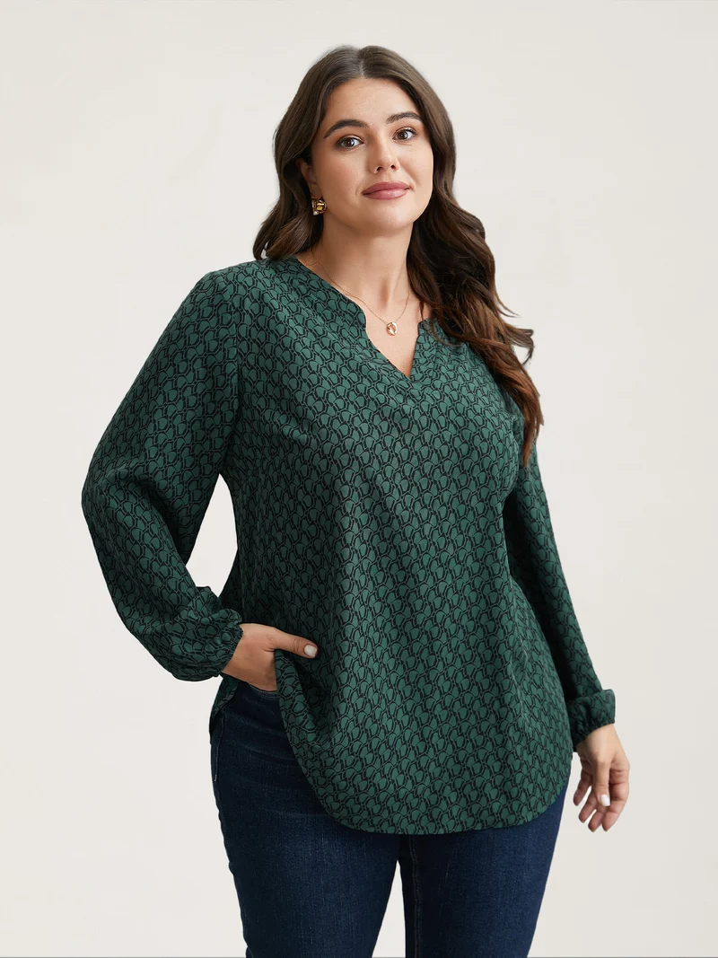 Notched Collar Geometric Print Flowy Blouse