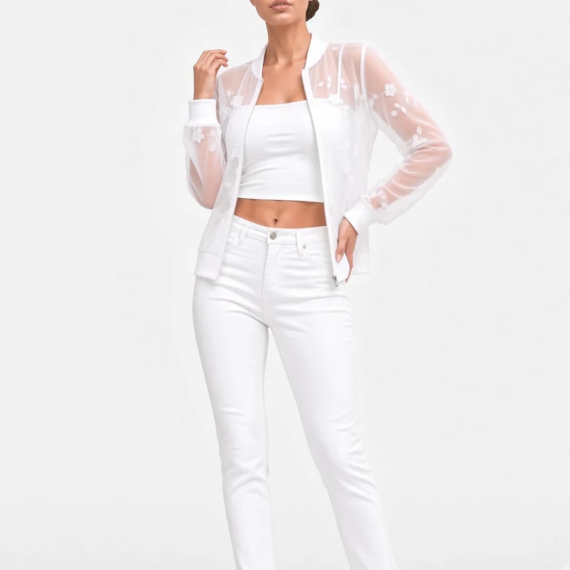 Aveloria™ — Veste transparente brodée élégance délicate