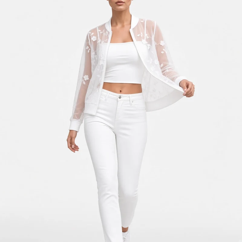 Aveloria™ — Veste transparente brodée élégance délicate