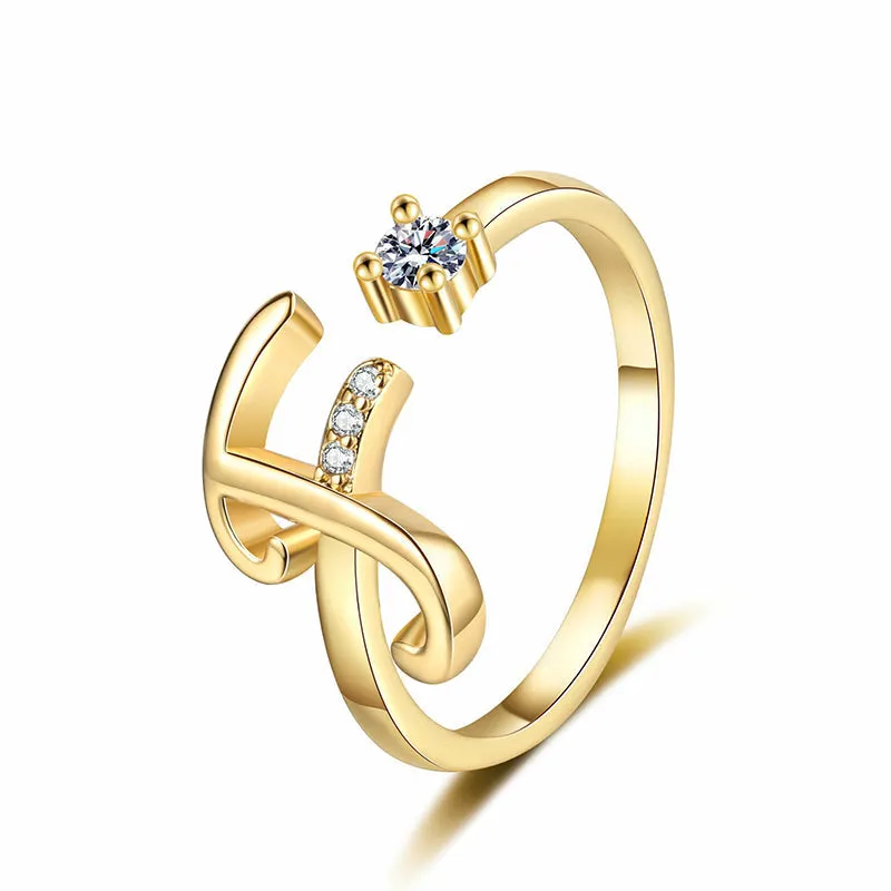 Lumévara™ — Bague cœur initiale élégance personnalisée