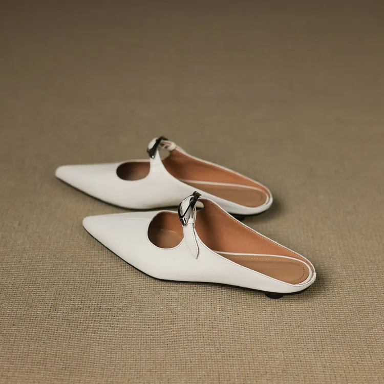 Regine | Mules à Pointe avec Boucle
