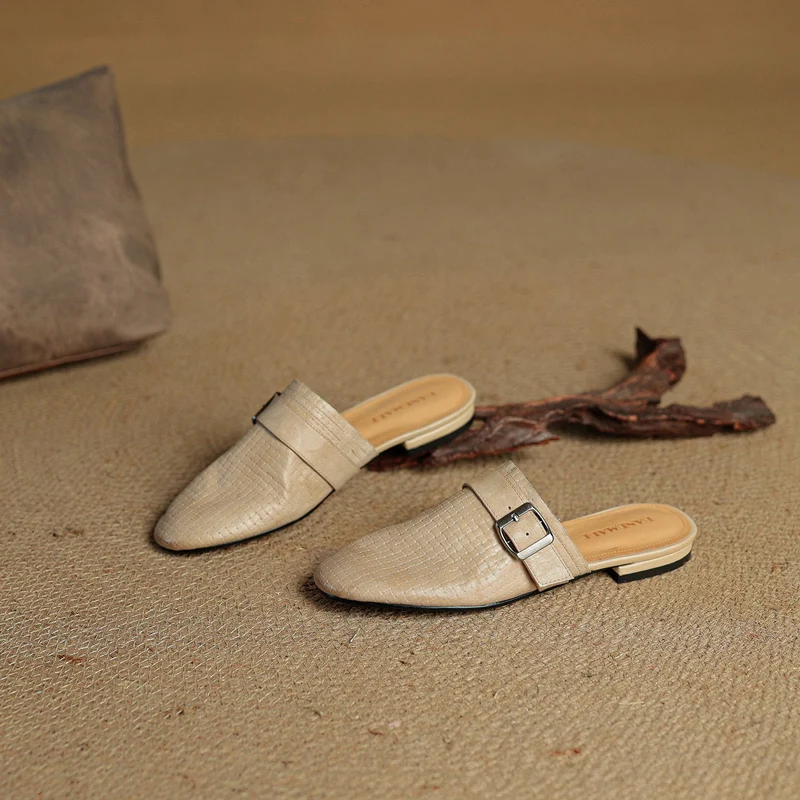 Angela | Mules Tressées avec Boucle