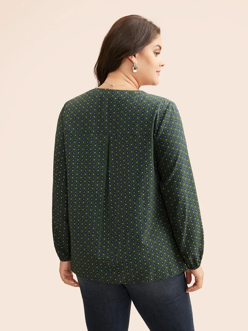 Notched Geometric Button Up Blouse