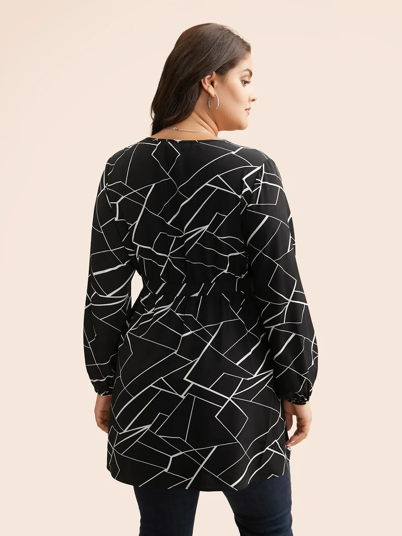 Geometric Overlap Collar Tie Knot Blouse