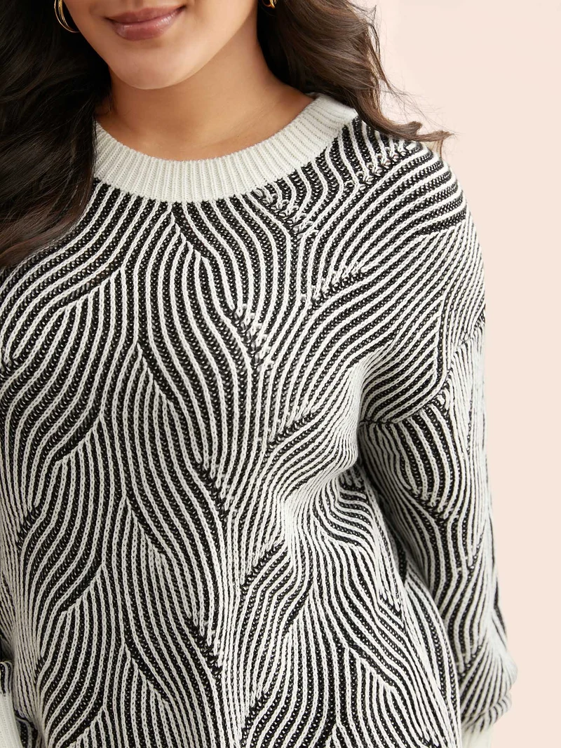 Texture Contrast Round Neck Pullover