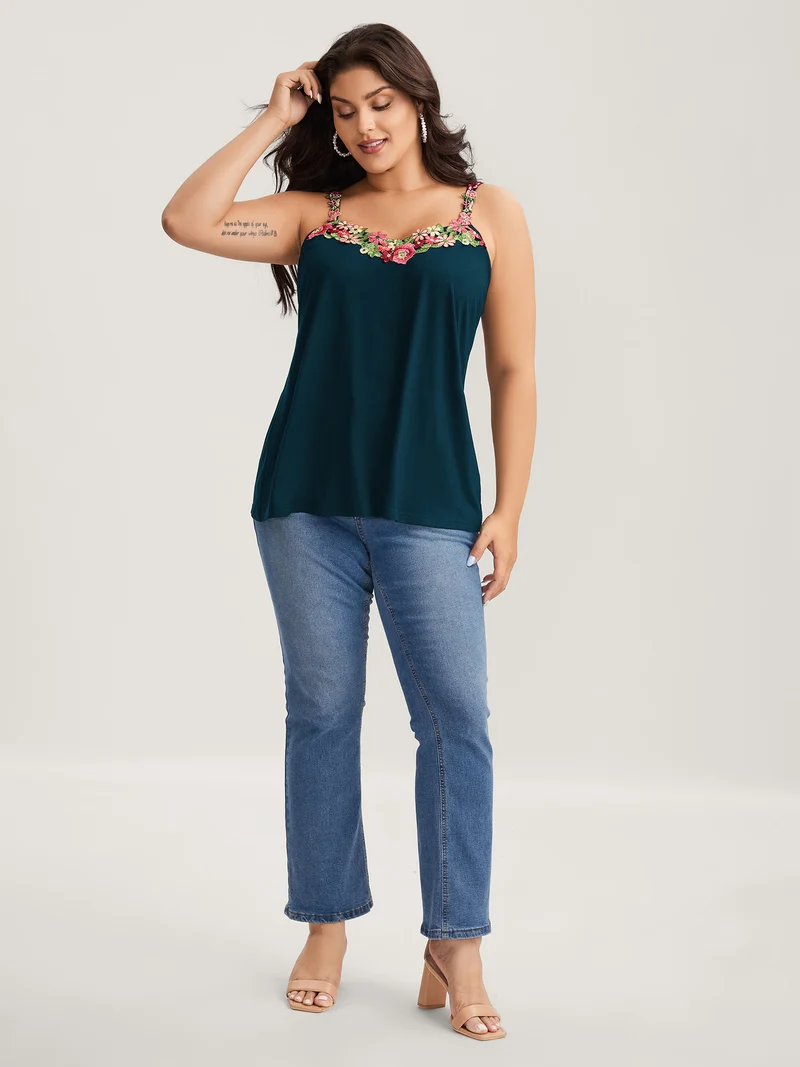 3D Floral Neckline Tank Top