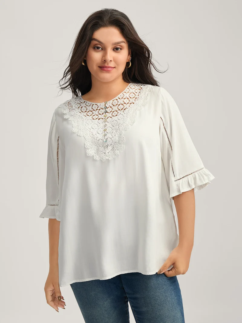 Lace Spliced Button Detail Blouse