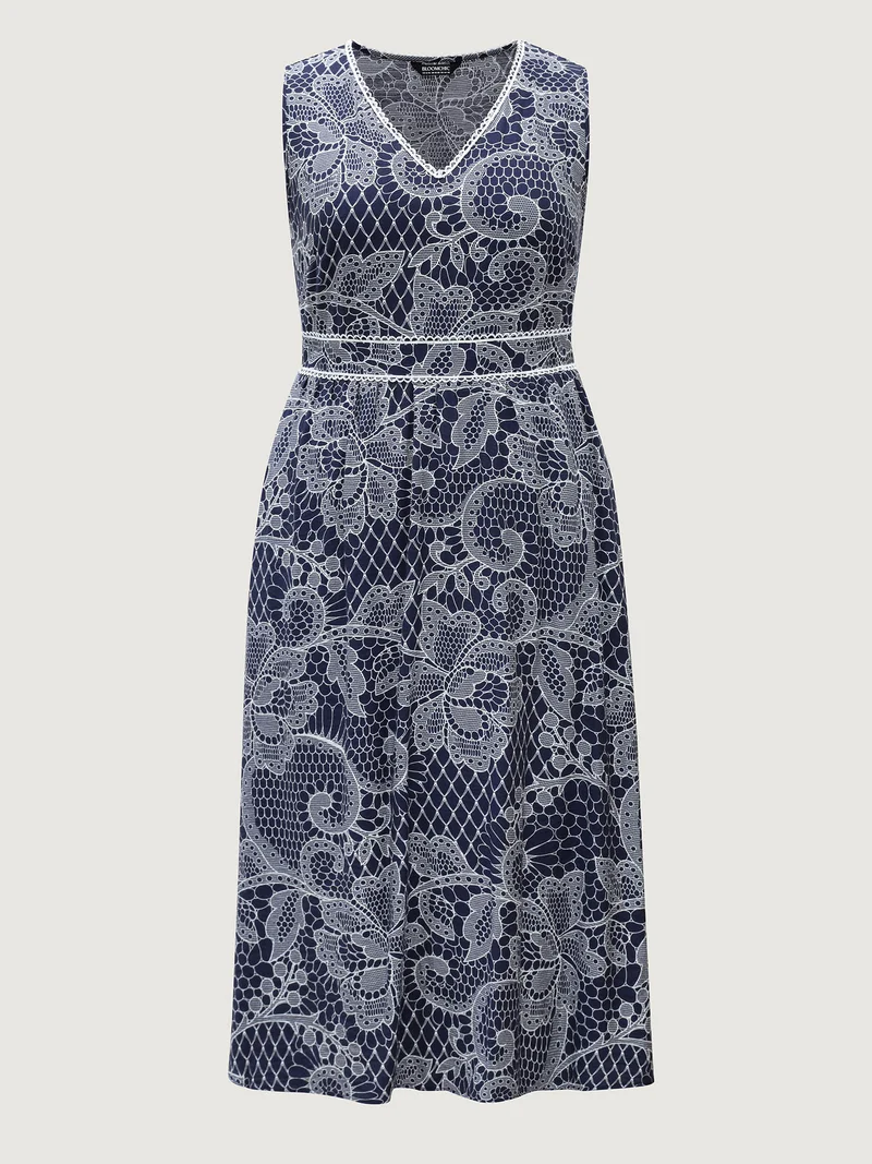 Lace-Like Print Cinched-Waist Midi Dress