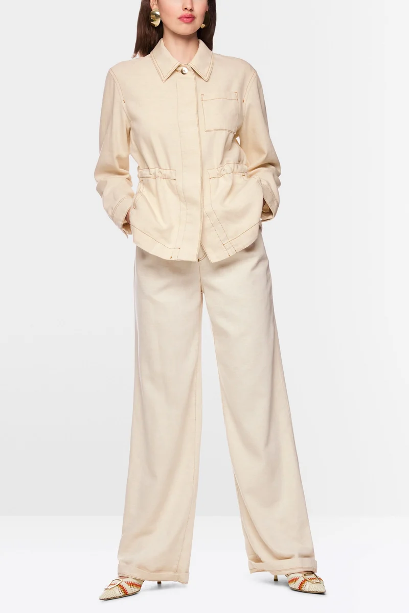 Veste légère à taille ajustable