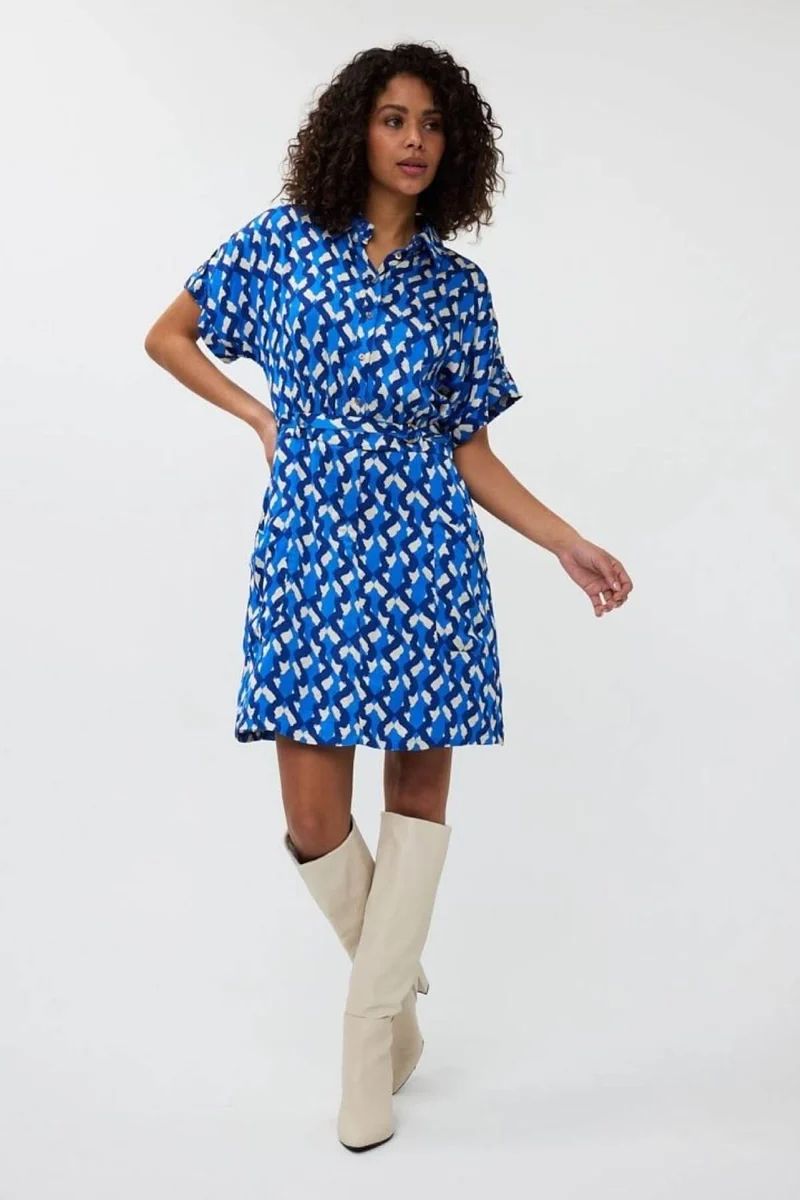 Robe Utopia
