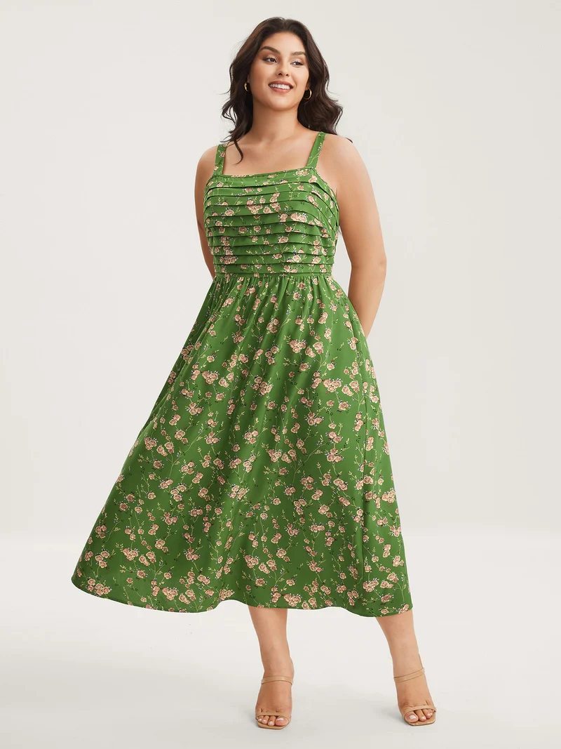 Breezy Floral Pleated Pockets Midi Dress
