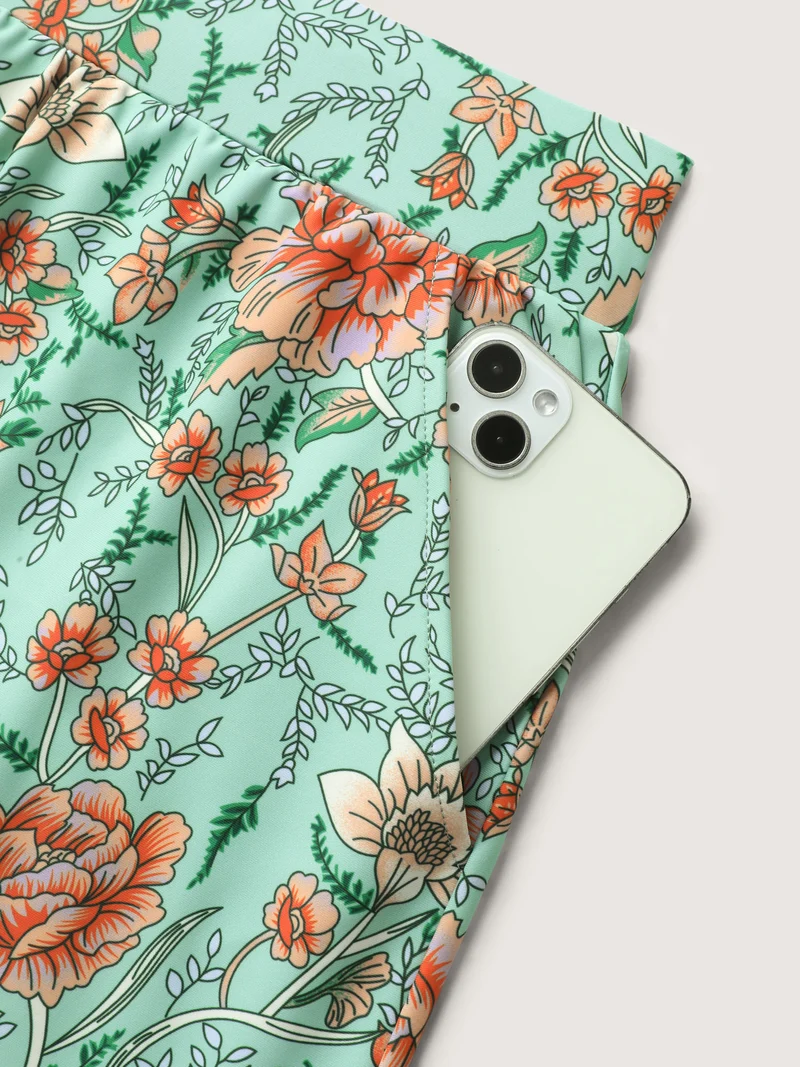 Breezy Floral Print Pockets Swim Bottoms