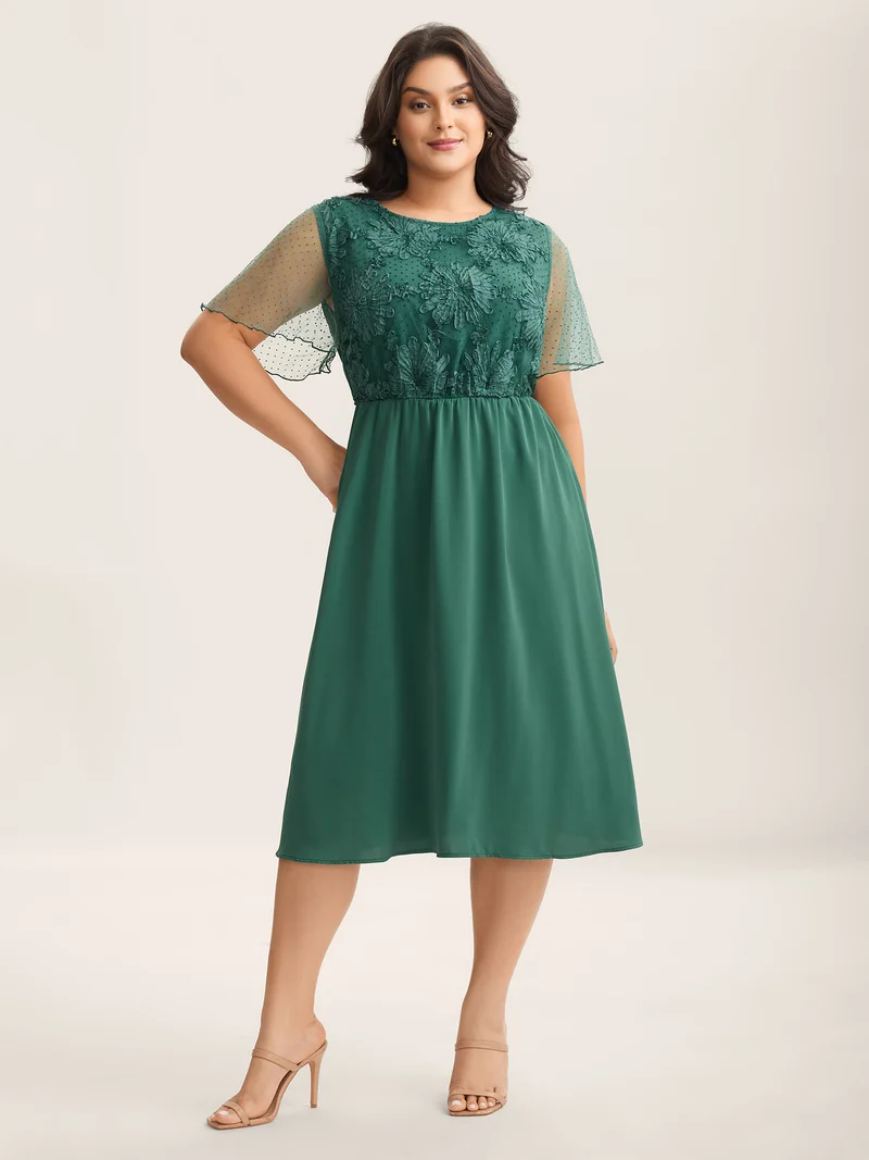 Floral Textured Sheer Pockets Midi Dress