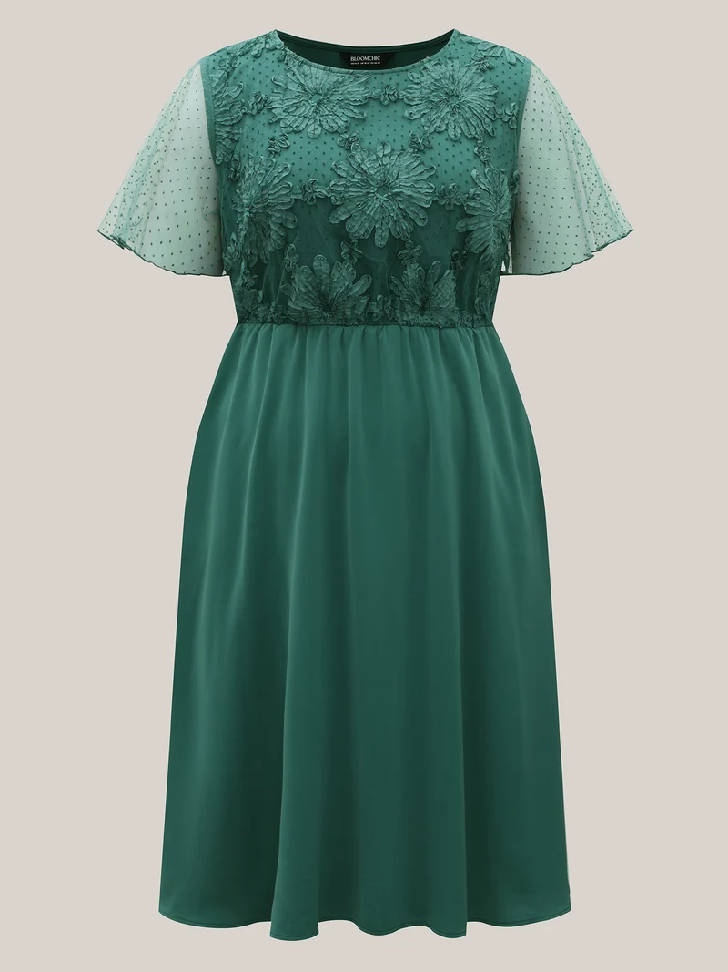 Floral Textured Sheer Pockets Midi Dress