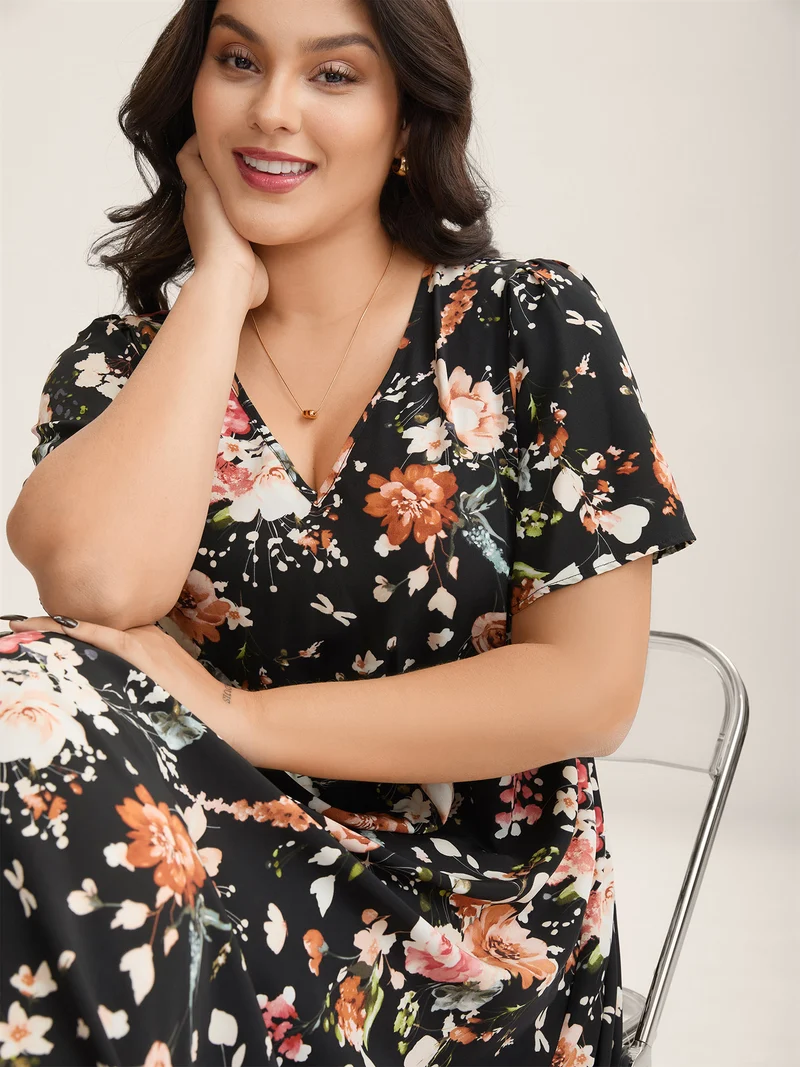 Midnight Florals Cinched-Waist Pockets Midi Dress