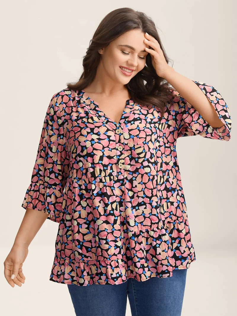 Floral Notched Collar Button Detail Blouse