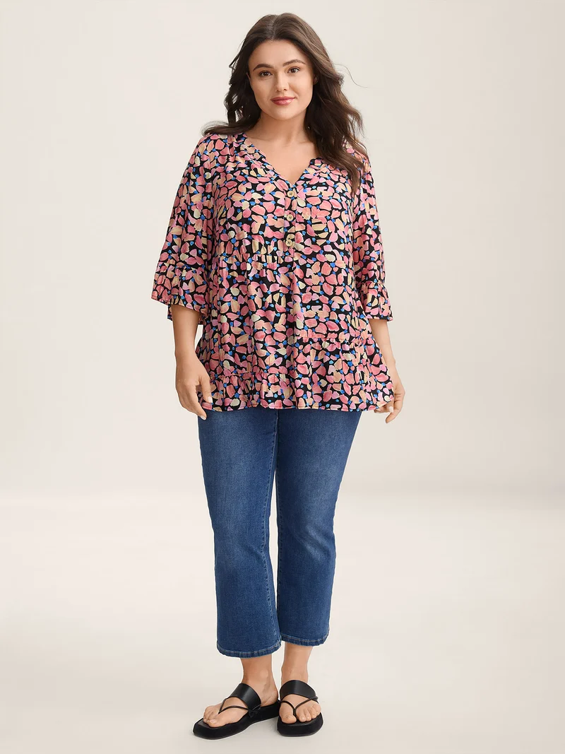 Floral Notched Collar Button Detail Blouse