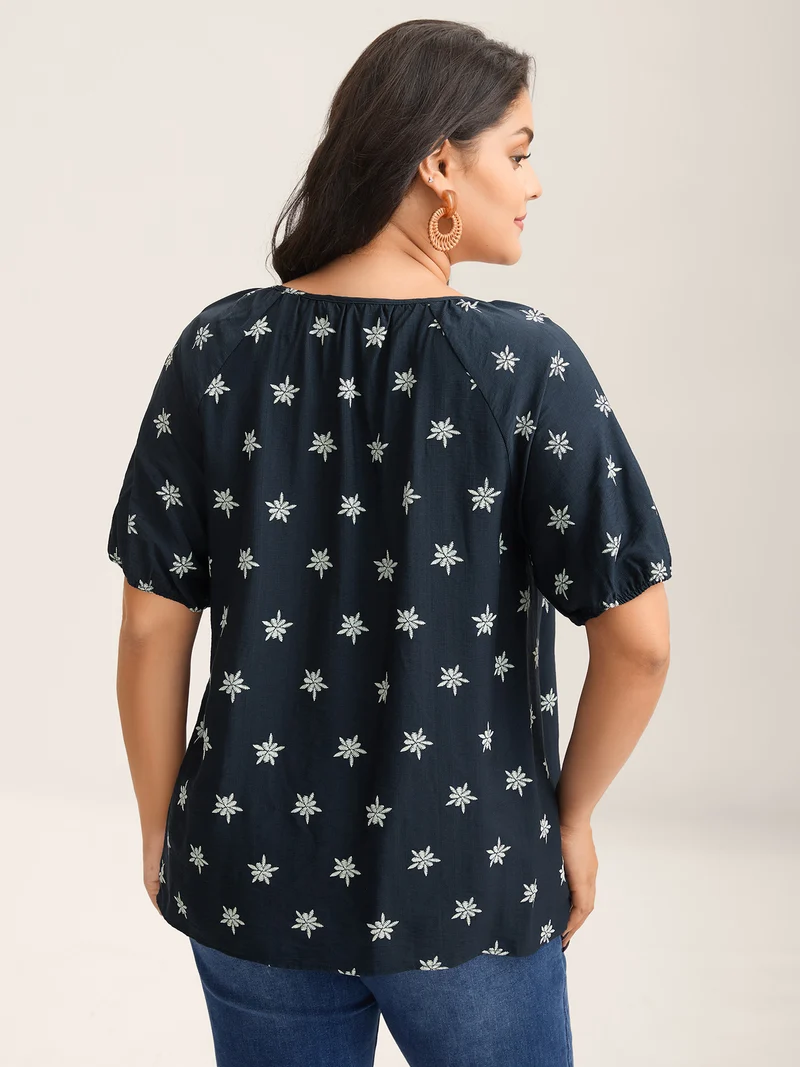 Boho Print Keyhole Pleated Blouse