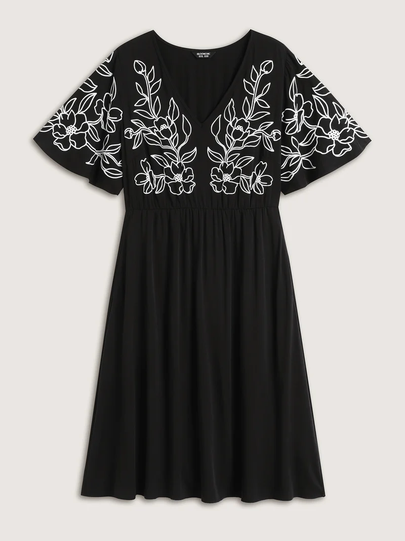 Floral Print Bodice Side Pockets Midi Dress