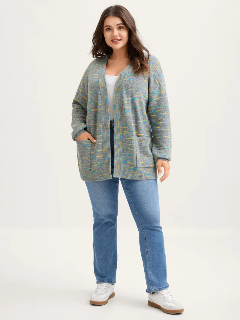 Line Textured V-Neck Pockets Knit Cardigan