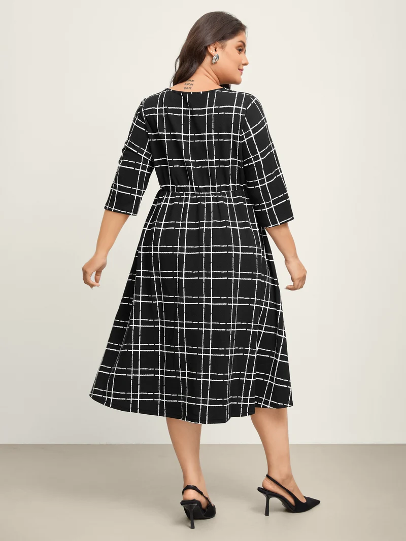 Grid Print Pleated Front Overlap Midi Dress