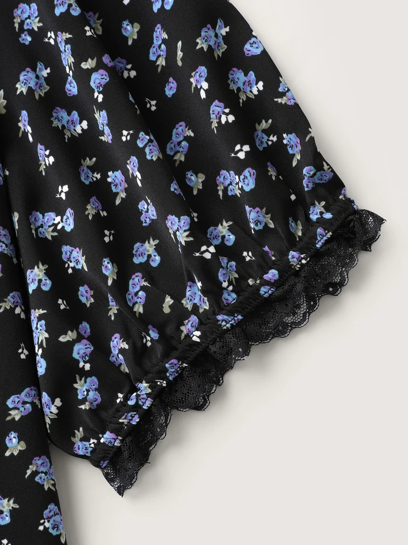 Ditsy Floral Print Lace Trim Blouse
