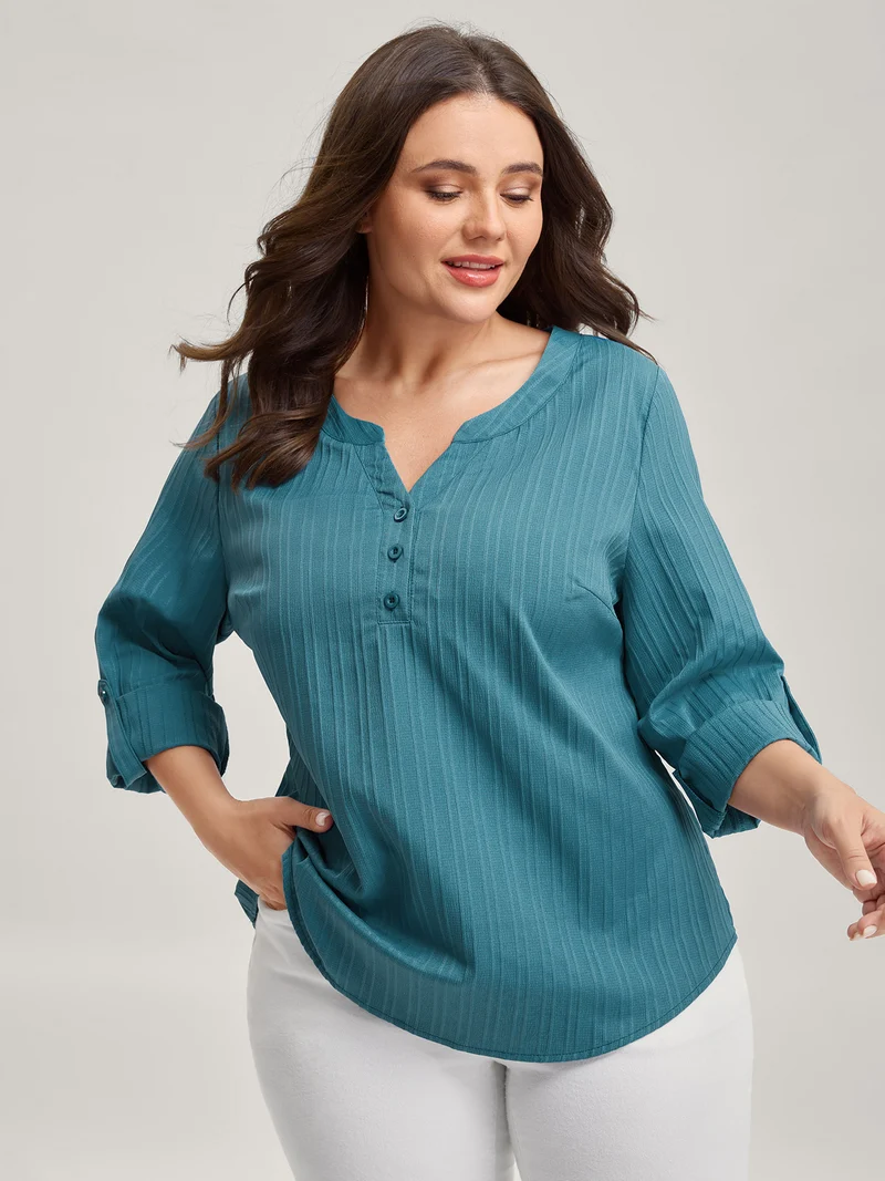 Textured Pleated Back Split Neck Blouse