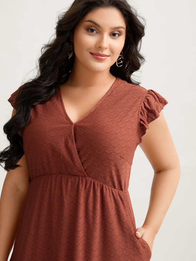 Textured Flutter Sleeve Tiered Midi Dress
