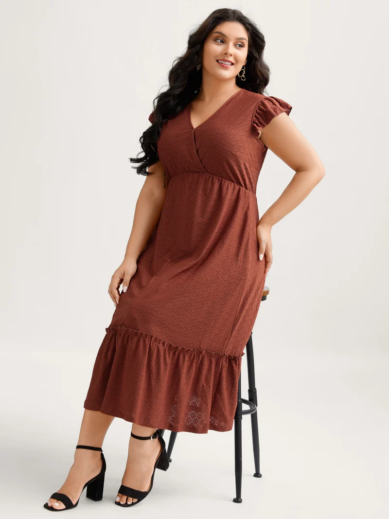 Textured Flutter Sleeve Tiered Midi Dress