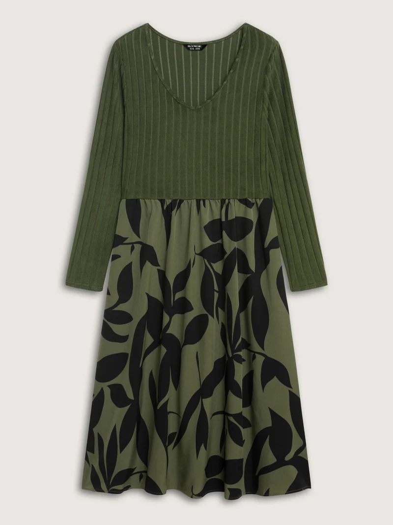 Ditsy Floral Spliced Stretchy Midi Dress