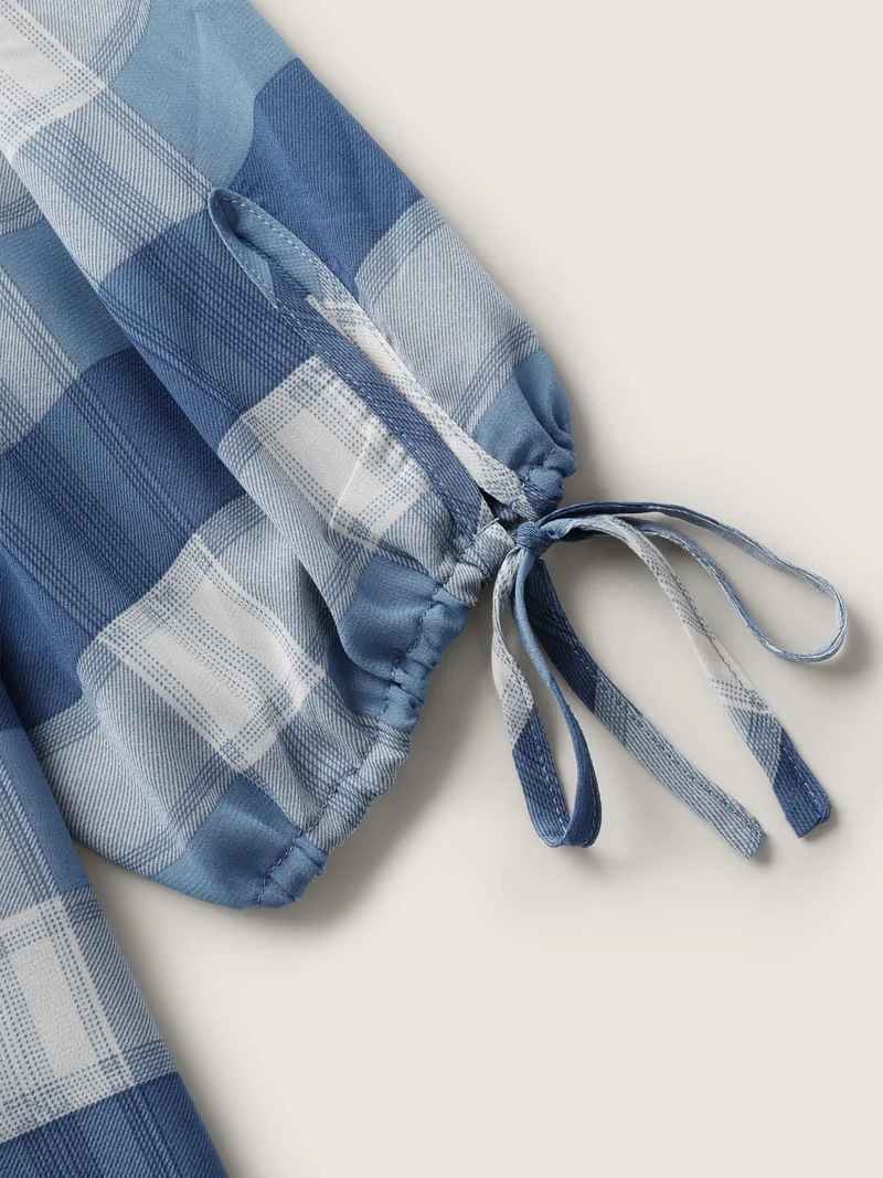 Plaid Print Notched Collar Blouse
