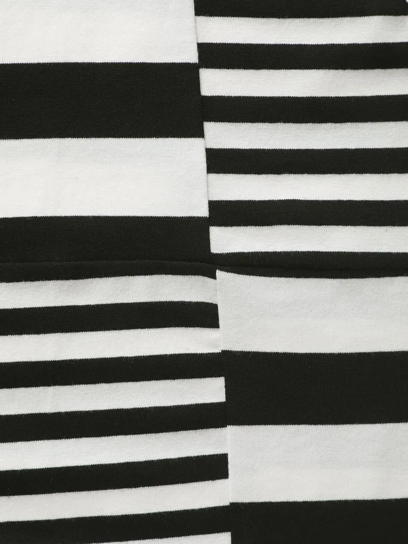 Irregular Stripes Color Contrast T-Shirt