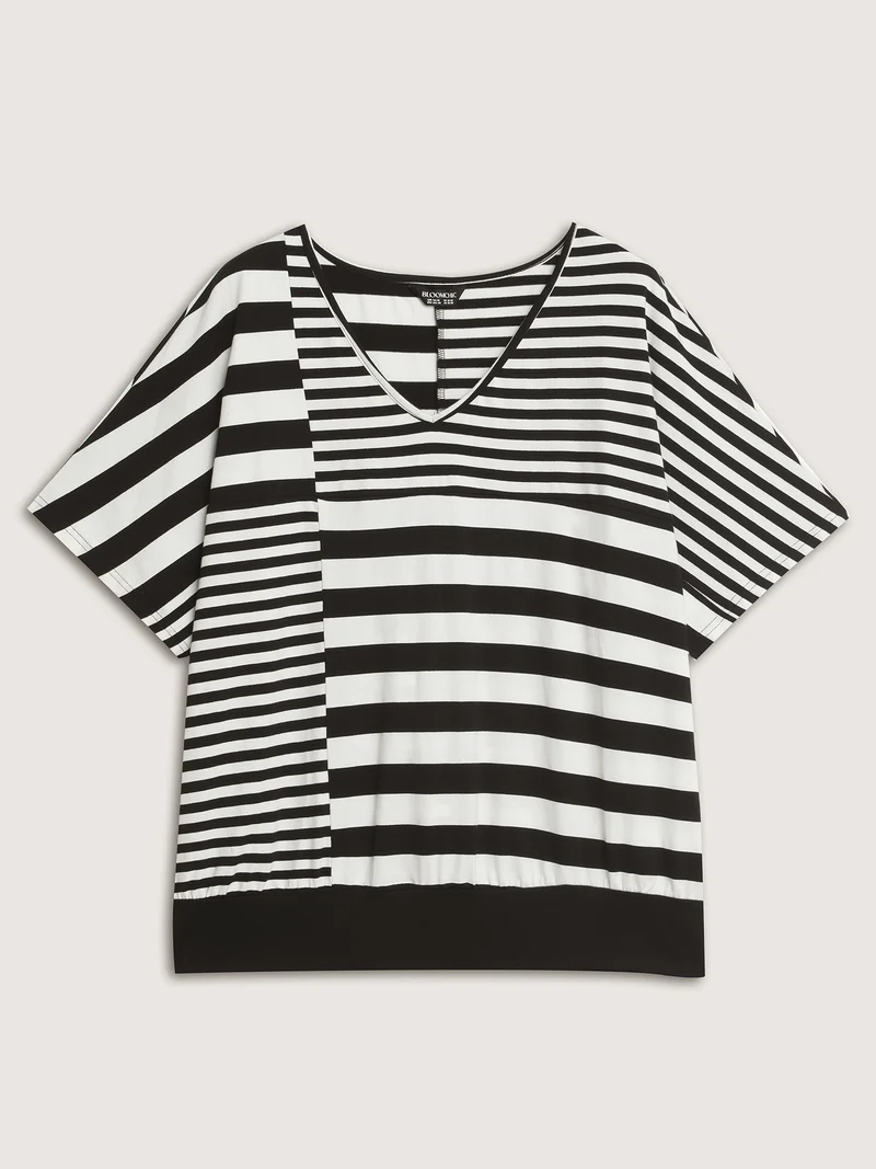 Irregular Stripes Color Contrast T-Shirt