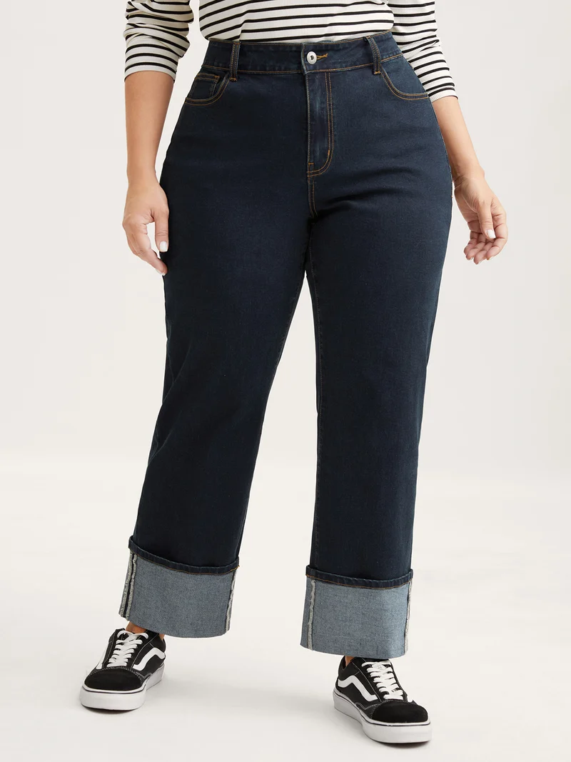 Stretch Cuffed Hem Butt-Lifting Straight-Leg Jeans