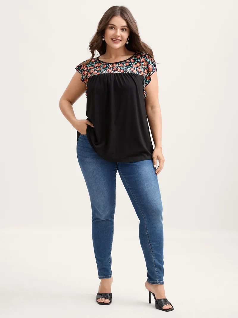 Floral Neckline Flutter Sleeve Contrast T-Shirt