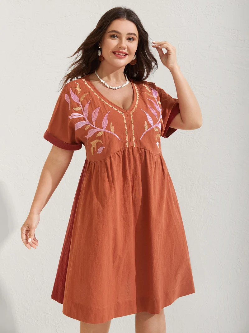 Cotton Leafy Embroidery Color Contrast Midi Dress