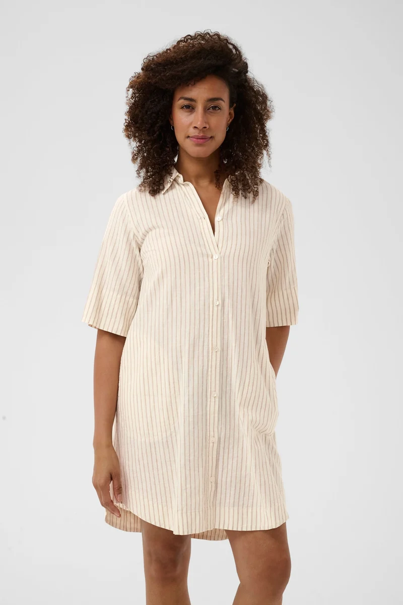 Robe chemise Berrit fluide à manches courtes