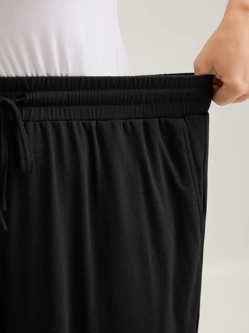 Ruffled Hem Stretchy Wide-Leg Pants