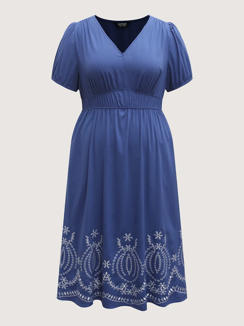 Embroidered Hem Stretchy Waist Midi Dress