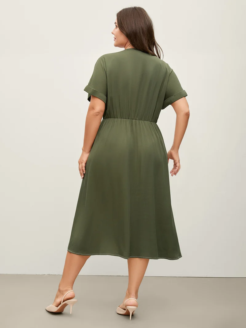Monochrome Zipper Front Pockets Midi Dress