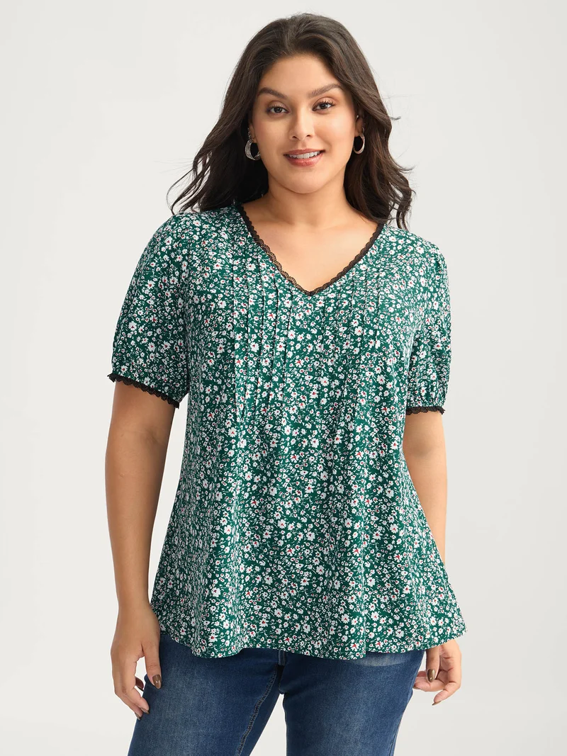 Ditsy Floral Print Lace Trim Blouse