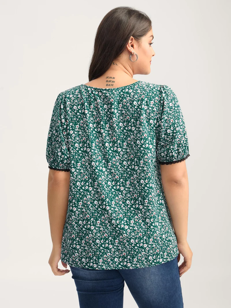 Ditsy Floral Print Lace Trim Blouse