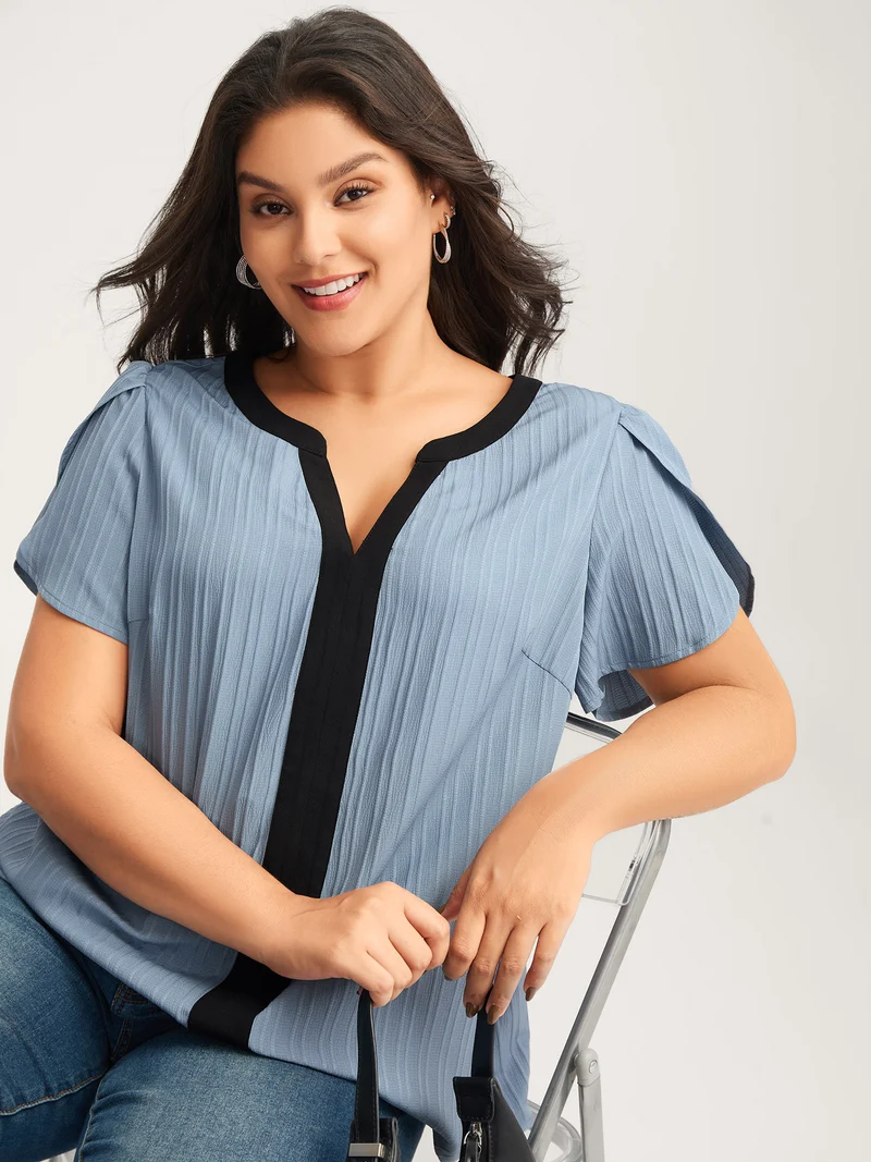 Textured Color Contrast Petal Sleeve Blouse